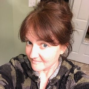 Meet your Posher, Lisle